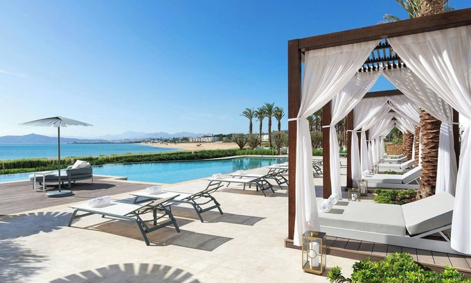 Restinga Smir Hotel | The St. Regis La Bahia Blanca Resort, Tamuda Bay