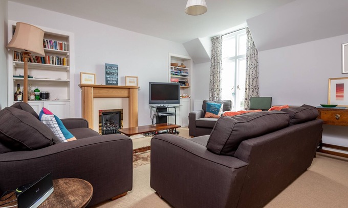 Earlsferry Apartment | The Stables Loft Close to Elie Beach