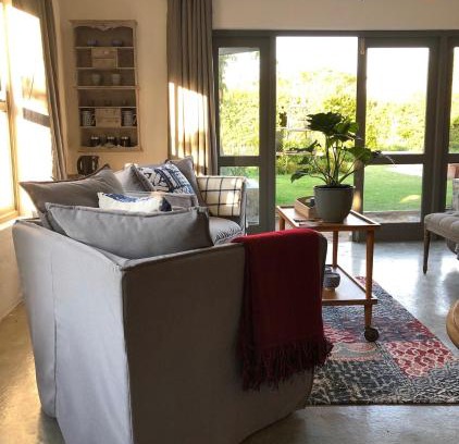 Stanford House | The Stanford Getaway 2 rooms - Pet Friendly