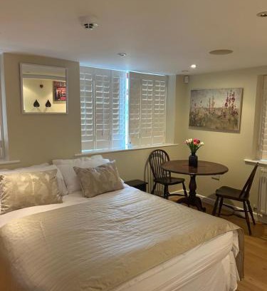Hook Norton House | The Studio