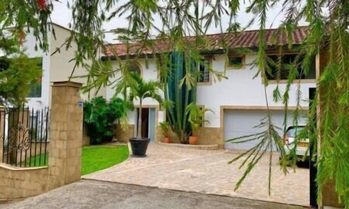 El Tesoro Villa | The Super VIP House in El Poblado, Medellin