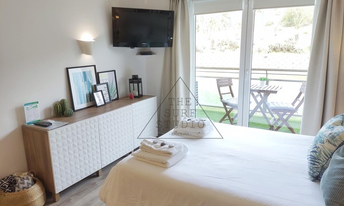 Ericeira Apartment | The Surf Studio - Ericeira, 3 pools, WIFI, Garden, beach at 650m