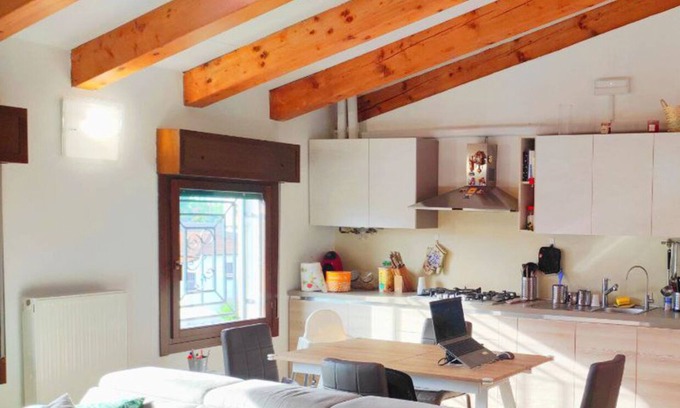 Urbana Apartment | THE SWEET WALLS: WE GIVE VALUE TO YOUR STAYS