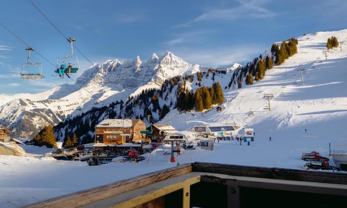 Val d'Illiez Hotel | The Télécabine