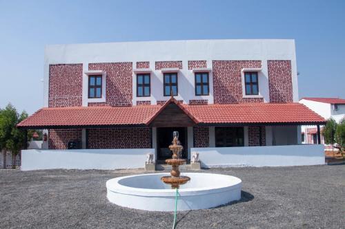 Chimur Hotel | The Tiger Claws Tadoba