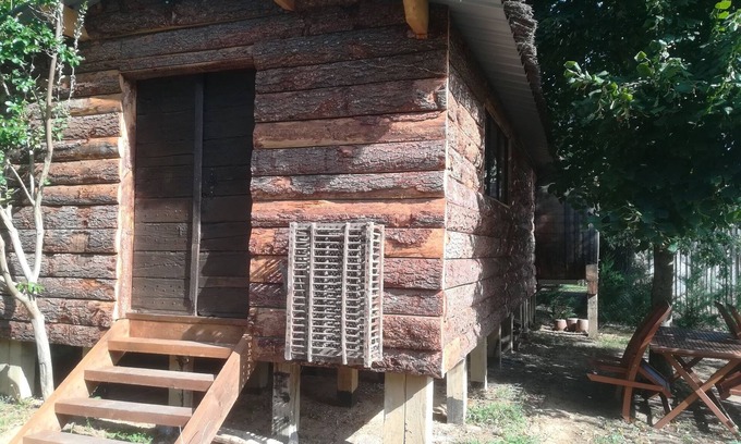 Manciet House | the trapper's cabin