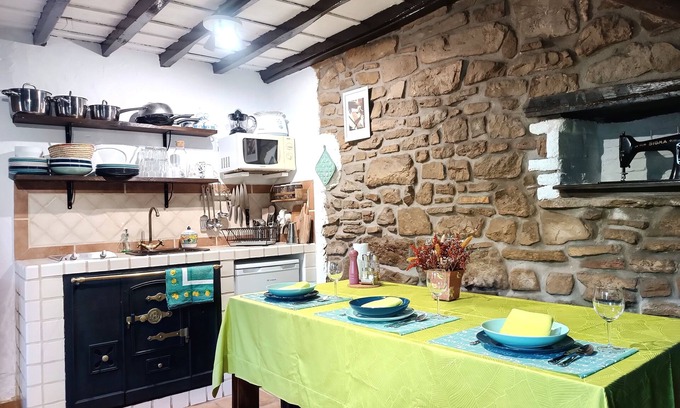 Villar de Pineres Cottage | The Vallicuerra - The Carbayu