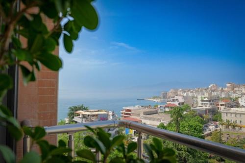 Qender Apartment | The View Luxury Apartment Center