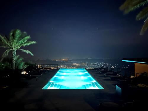 Al Hamra Hotel | The View