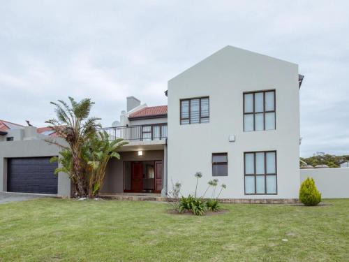 Amatola Coastal Villa | The Villa @ Balugha River Estate