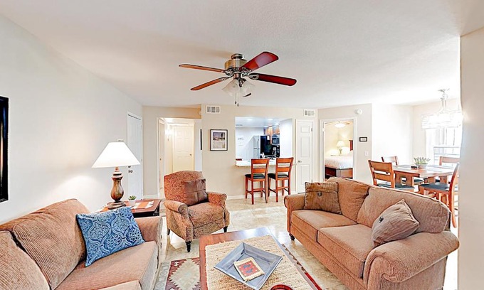 Paradise Valley Village Apartment | The Village at Stone Creek Unit 130