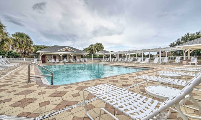 The Villages Villa | The Villages Home on Golf Course Near Lake Sumter!