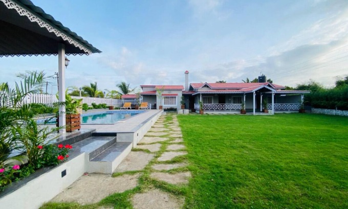 Anjaneri Villa | The Vine Villa, Nashik by Ebony Stays | Private Pool Stay with Vineyard Views