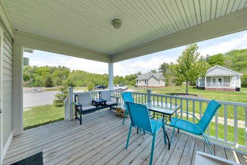 Cherry Valley House | The Violet - 42 Meadow View