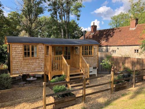 Mells Apartment | The Walnut Wagon in the heart of Mells.