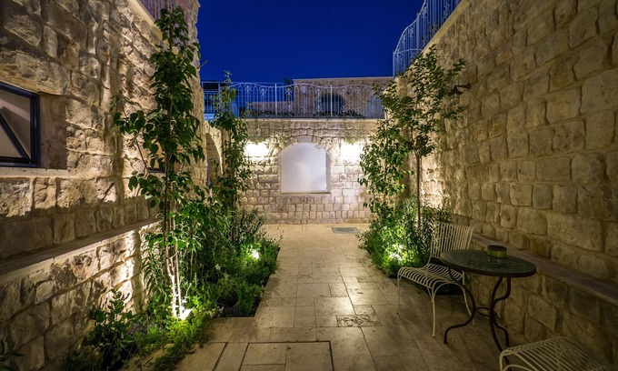 Artists Colony House | The Way Inn