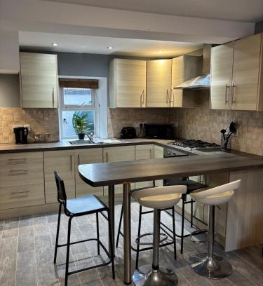 Ardara House | The Weavers Cottage Ardara