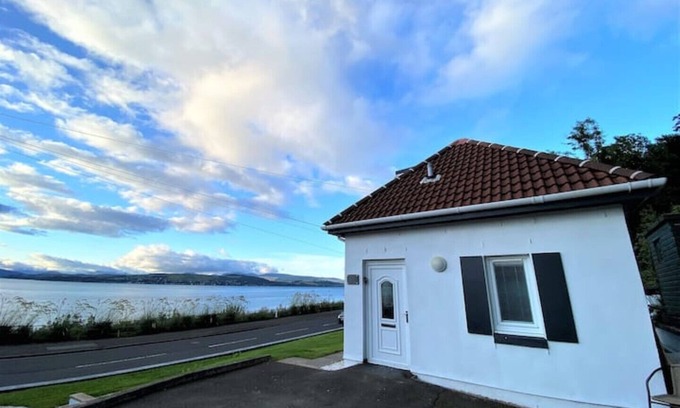 Gourock Cottage | The Wee Cottage by the Ferry