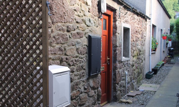 Callander Cottage | The Wee Hoose: Probably Scotland's Smallest Holiday Home