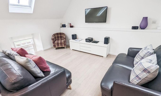 St. Andrews House | The Wee House