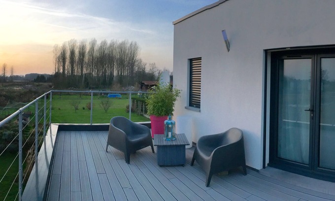 Wandignies-Hamage House | The white pebble - suite with sauna, private terrace upstairs
