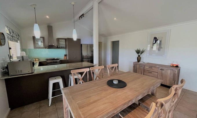 West Beach House | The Willow, West Beach