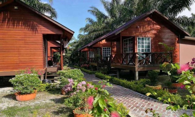 Semporna Cabin | The Wizard of Oz Resort