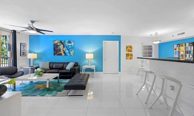 Aventura Condo | The Yacht club at Aventura, 3BD/2BA Cozy Apt #208 Fully Equipped WI FI