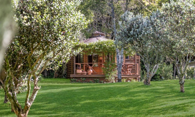 Bellawongarah Cabin | The Yurt at Lothlorien