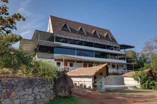 Thenmala Hotel | Thenmala Ecoresort