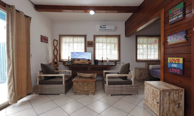 Bocas del Toro Apartment | This apartment is a 1 bedroom(s), 1 bathrooms, located in Bocas del Toro , .
