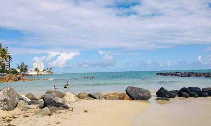 Punta Las Marias House | This bungalow is a 2 bedroom(s), 1 bathrooms, located in San Juan, PR.