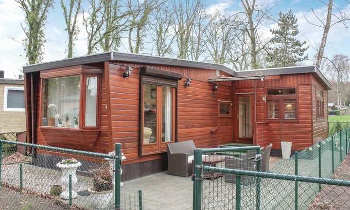 Lanaken House | This fully equipped vacation home in Lanaken is located on a beautiful vacation park with various fa