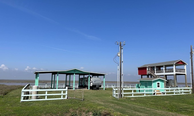 Cedar Lane Cabin | This property has it all! Beach and Intercoastal frontage.