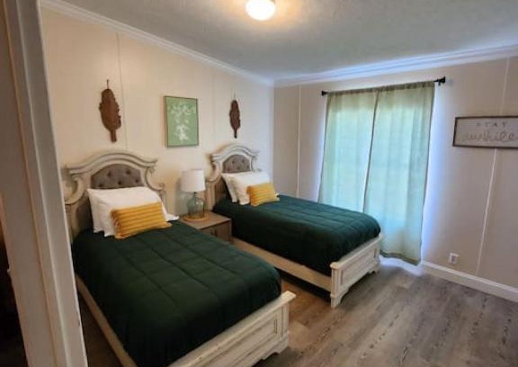 Pine Grove House | Thomas House