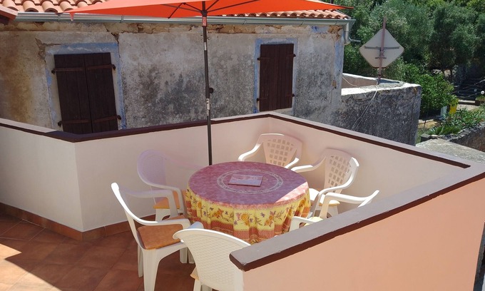Veli Losinj Apartment | Three bedroom apartment with terrace Veli Lošinj, Lošinj (A-11495-b)