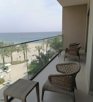 Sharm Apartment | Three Bedroom Apartment at Address Residence Fujairah