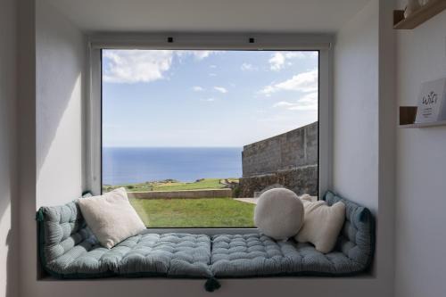 Angra do Heroismo Apartment | TI Chôa - Ninho dos Avós Arrumos