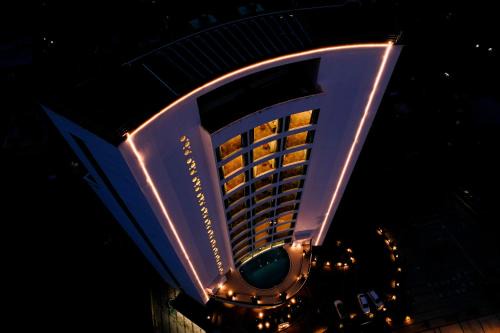 Kozhikode Hotel | TIARA by MPS