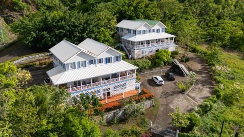Portsmouth Villa | Tibay Villas