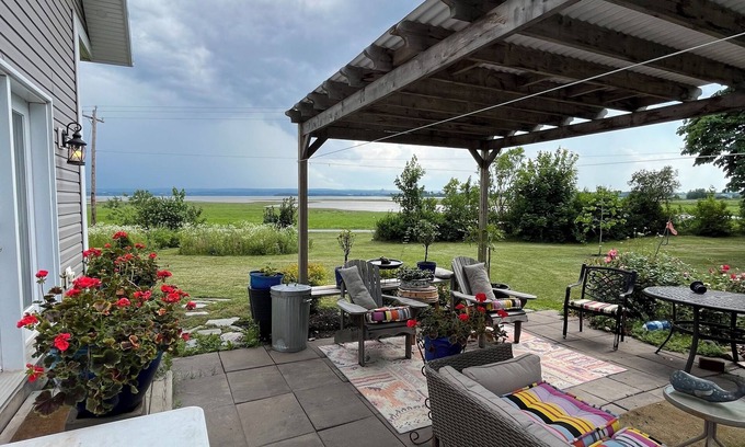 Kingsport Cottage | Tickle Rose- where farmland meets ocean, the views are spectacular and serene.