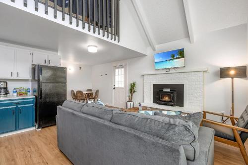 Ocean Shores Ski Chalet | Tidal House #1