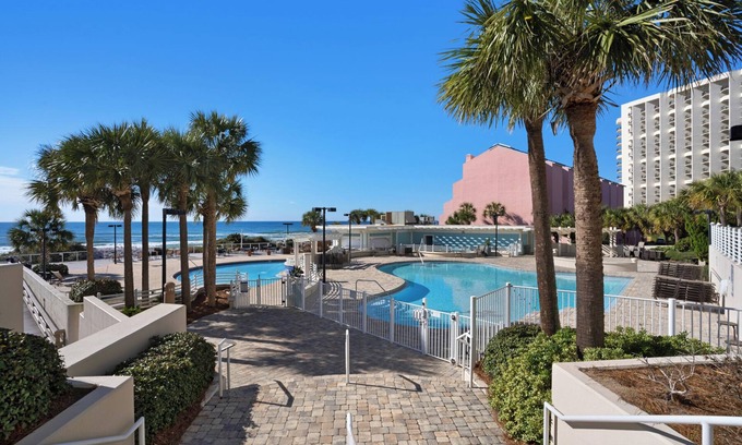 Sandestin Condo | Tides 107 - beautiful beachfront condo ~ 2 pools ~ beach ~ private resort