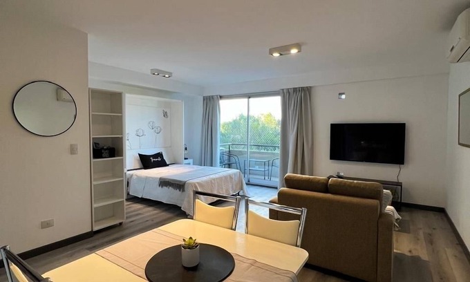 Tigre Apartment | Tigre01 Spectacular location meters away from the river and nature!