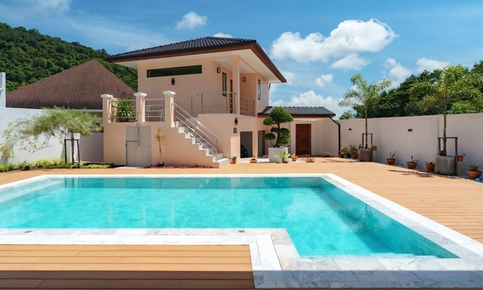 Chalong Villa | Tilawan - Spectacular Pool Villa in Chalong