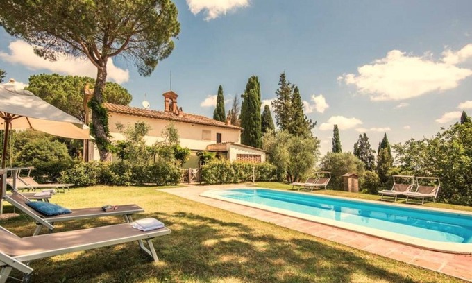 Monteroni d'Arbia Villa | TINAIO & SANTO STEFANO