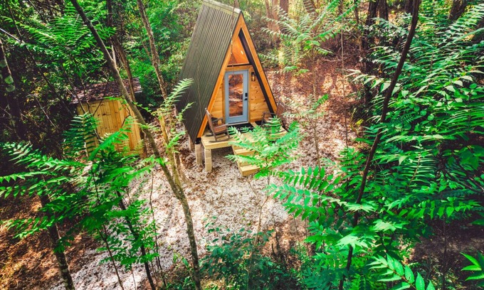 Rockbridge House | Tiny A-Frame ~ Sleeps 3 ~ Hiking Nearby