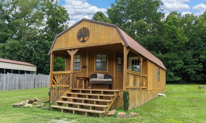 Marion Cabin | Tiny Cabin, Big Charm – next to Lake of Egypt