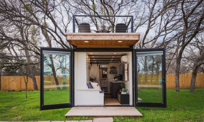 Waco Cabin | Tiny Container Farmhouse: 12 Min to Magnolia/Baylor