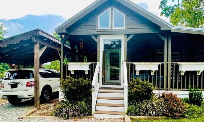 Upward Cottage | Tiny Home, Big Escape